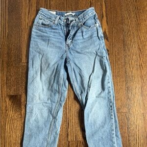 Levi’s Medium Wash Mom Jeans